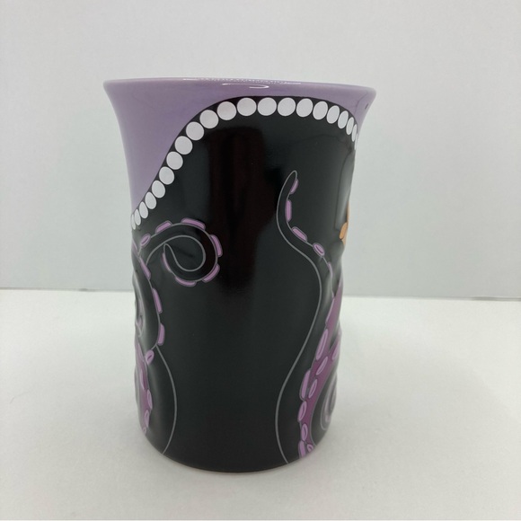 Disney Parks Pearls & Shell Ursula Mug - Picture 3 of 9